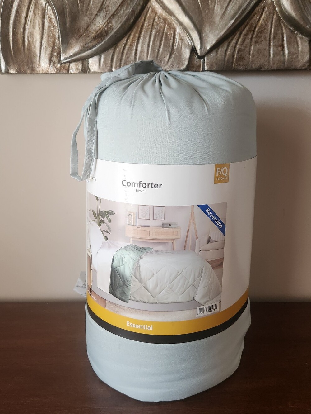 Mainstays Light Green Reversible Comforter - Soft Pastel Blue Full/Queen